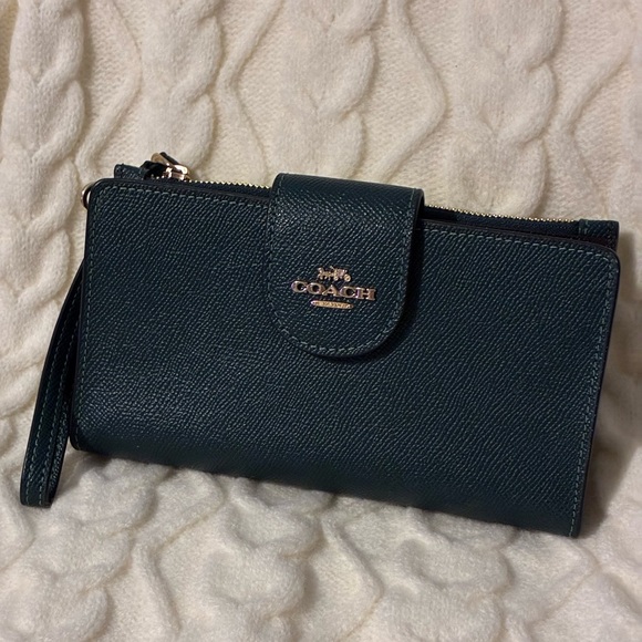 Coach Wristlet/Phone Wallet - Picture 9 of 9